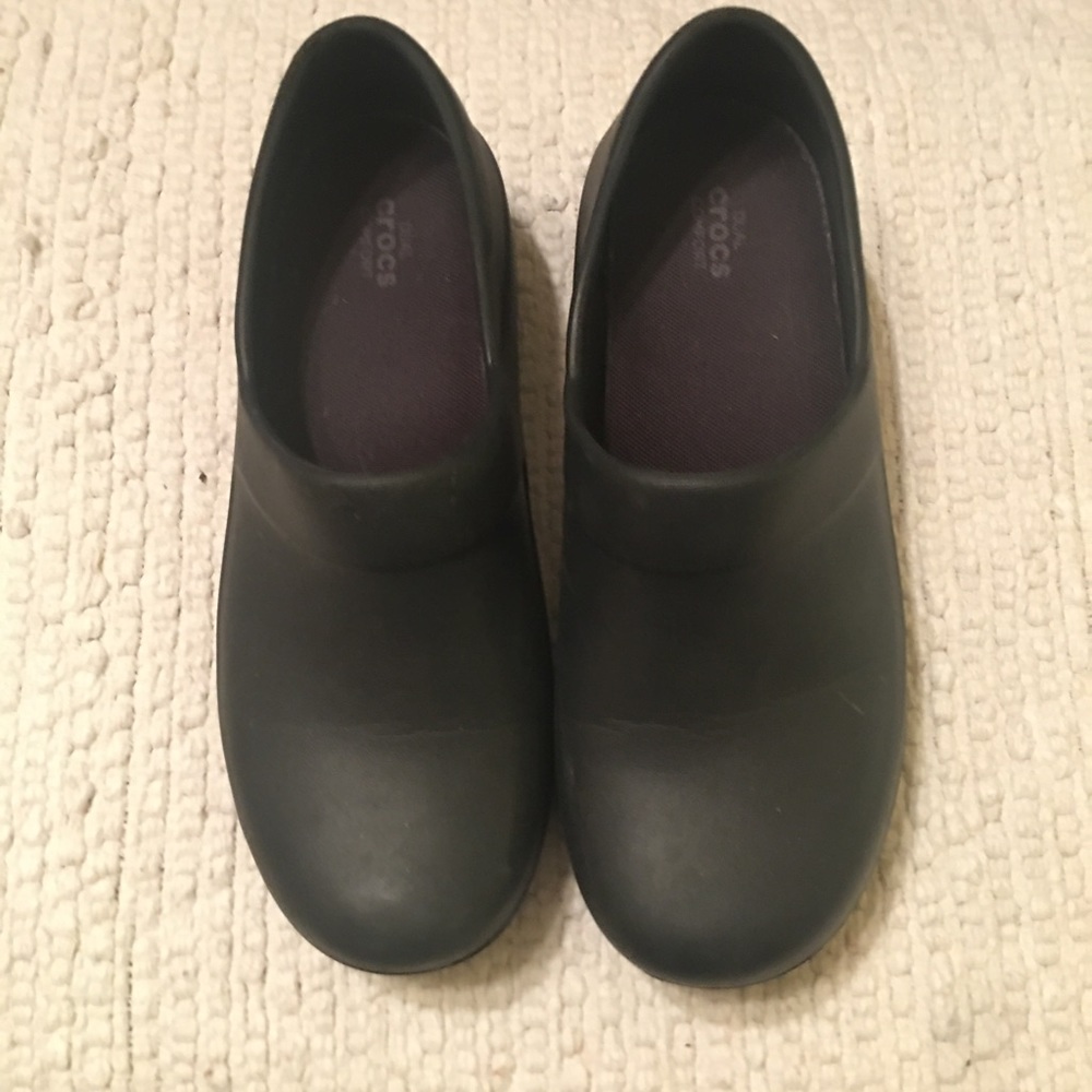 Crocs  woman’s size 10 black
